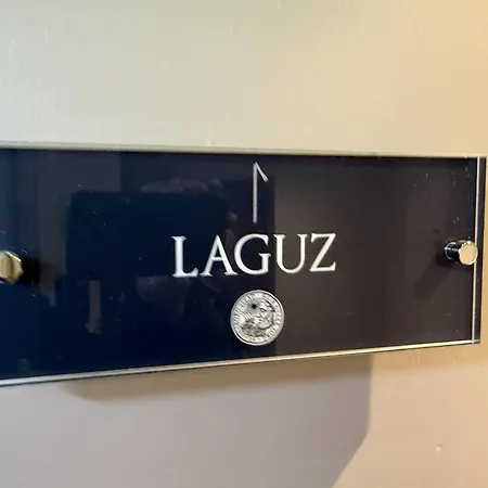 Merchants Quarters - Laguz - Stunning Apartment With Harbour And Sea Views - Free Roof Top Terrace With Sea And Harbour View And Central Location To Beaches Amenities Restaurants And Harbour *