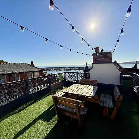 Hébergement de vacances Merchants Quarters - Laguz - Stunning With Harbour And Sea Views - Free Roof Terrace With Sea And Harbour View And Location To Beaches Amenities Restaurants And Harbour