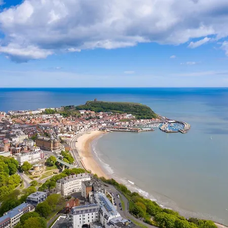 Merchants Quarters - Laguz - Stunning Apartment With Harbour And Sea Views - Free Roof Top Terrace With Sea And Harbour View And Central Location To Beaches Amenities Restaurants And Harbour *