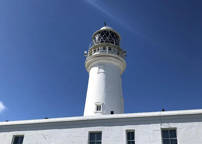 Dom wakacyjny Merchants Quarters - Laguz - Stunning With Harbour And Sea Views - Free Roof Terrace With Sea And Harbour View And Location To Beaches Amenities Restaurants And Harbour